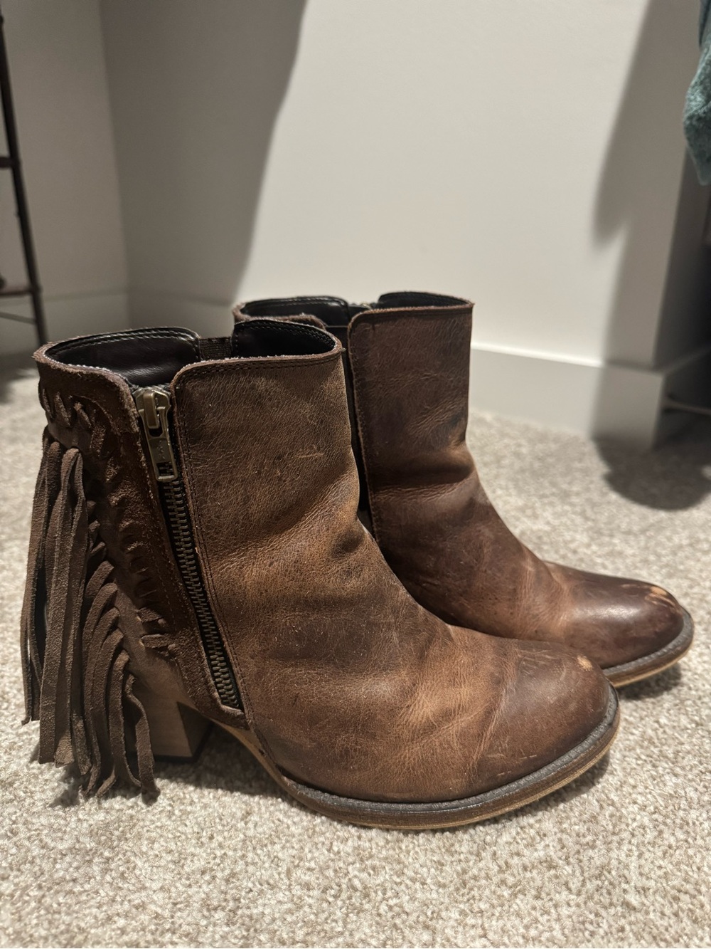 Dingo Women's Brown Leather Fringe Booties